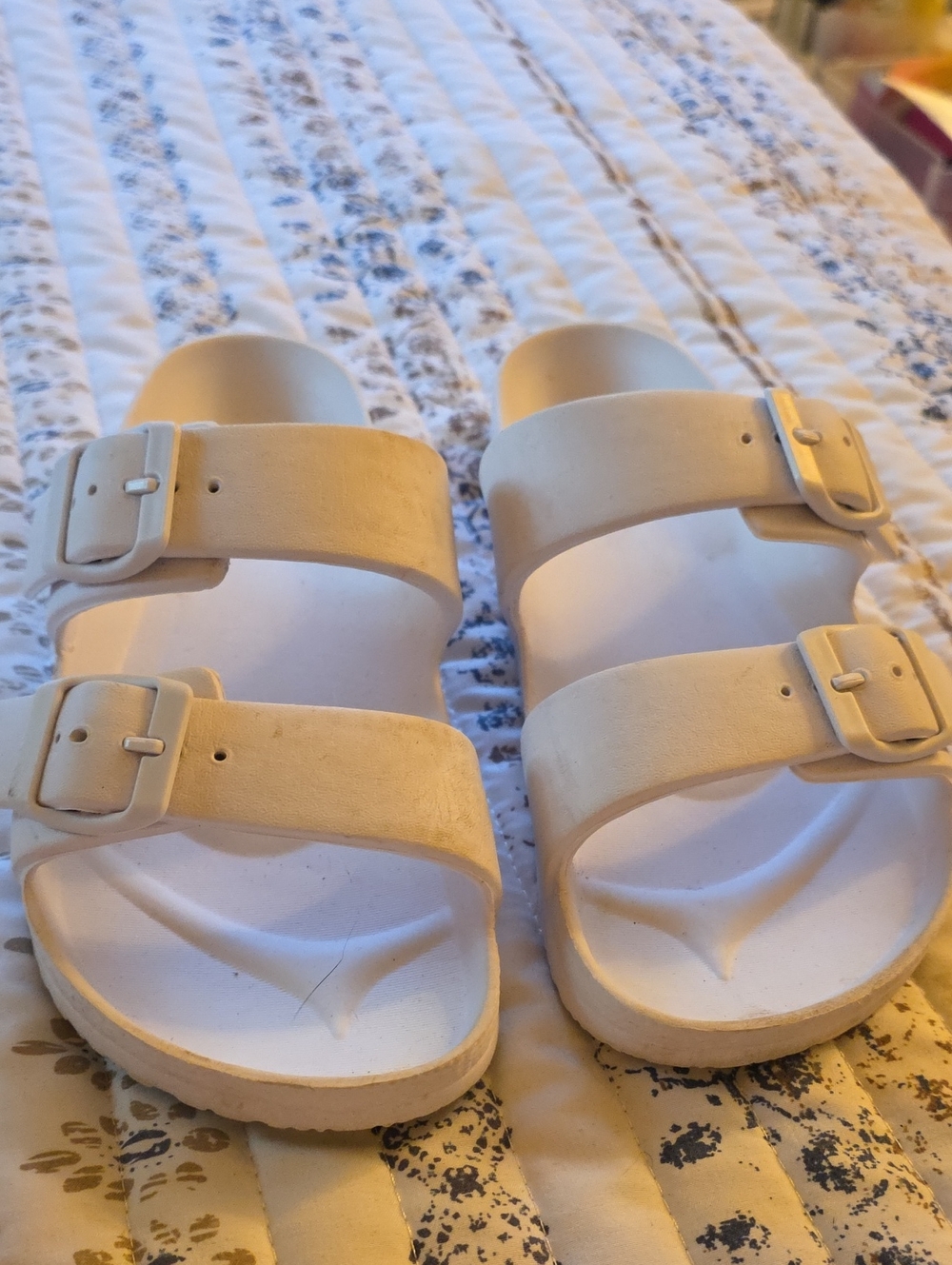 Target Kids Double Buckle Slide Sandals in Cream